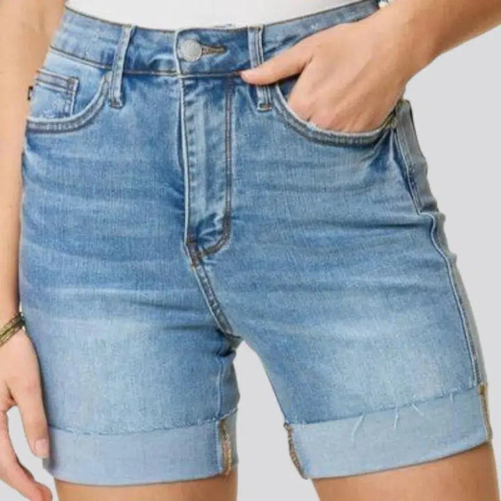 Casual folded-hem denim shorts for ladies